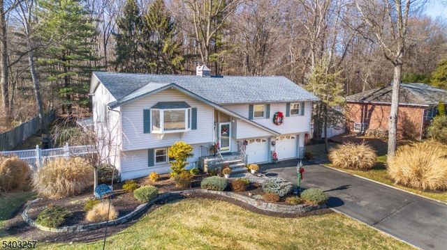 34 Carlos Dr, Fairfield Twp., NJ 07004
