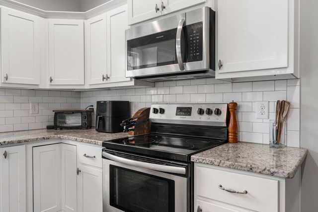 173 Maple Creek Court, Cataula, GA 31804