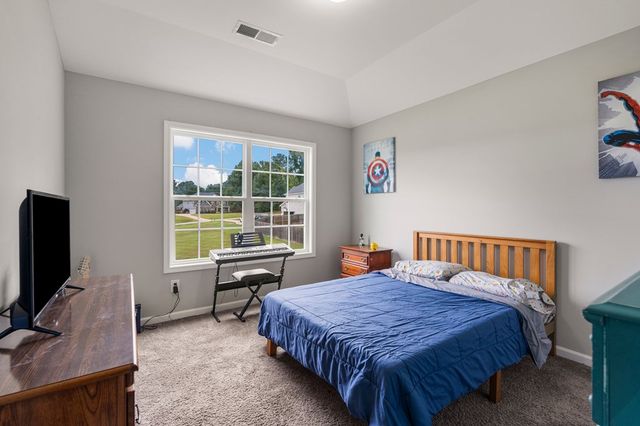 173 Maple Creek Court, Cataula, GA 31804