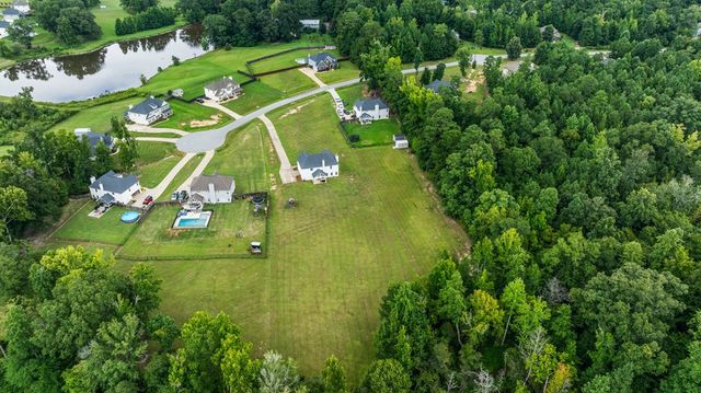 173 Maple Creek Court, Cataula, GA 31804