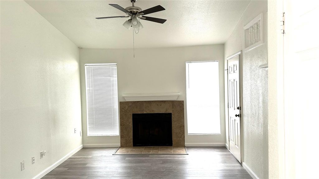 3900 Woodchase Drive 92, Houston, TX 77042