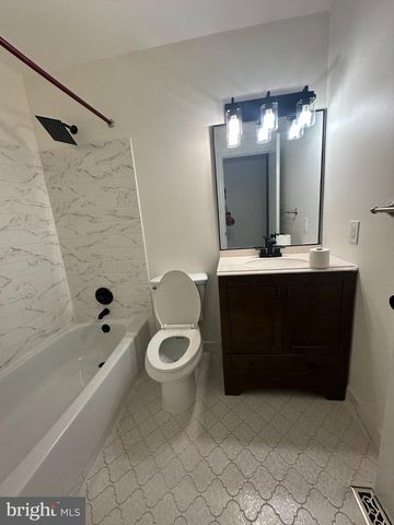 6415 CRAIGMONT RD, Baltimore, MD 21207