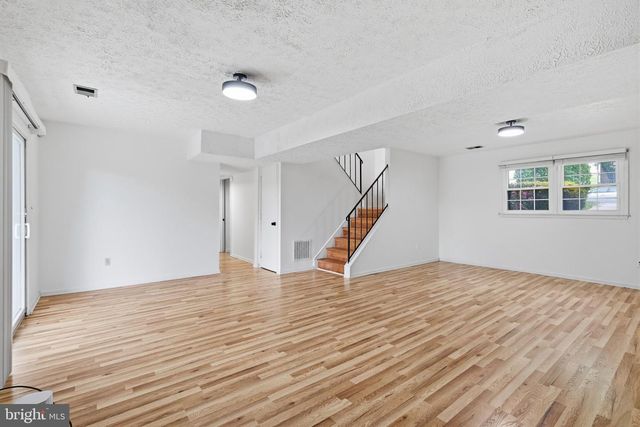 6415 CRAIGMONT RD, Baltimore, MD 21207