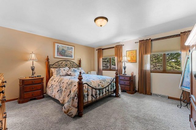 2641 POPLAR SPRINGS CIRCLE, Green Bay, WI 54304