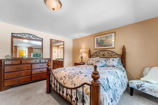 2641 POPLAR SPRINGS CIRCLE, Green Bay, WI 54304