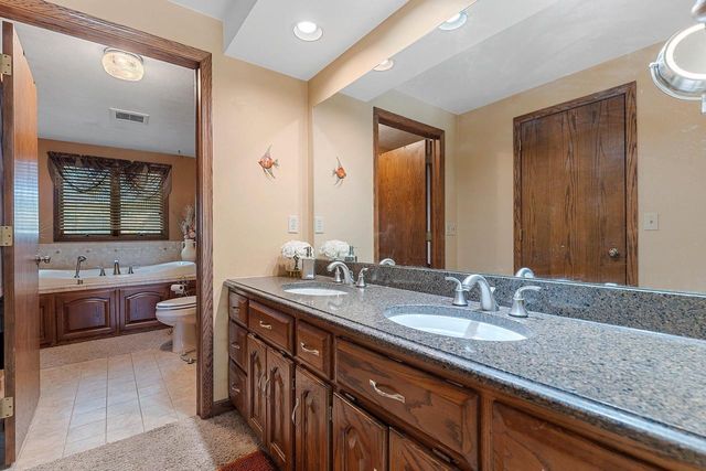 2641 POPLAR SPRINGS CIRCLE, Green Bay, WI 54304