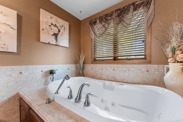 2641 POPLAR SPRINGS CIRCLE, Green Bay, WI 54304