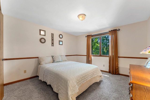 2641 POPLAR SPRINGS CIRCLE, Green Bay, WI 54304