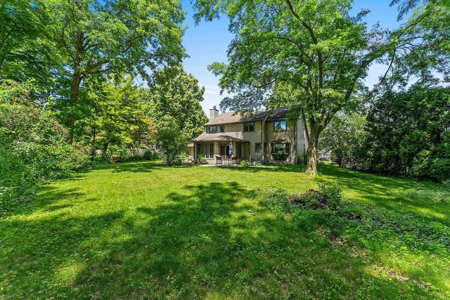 2641 POPLAR SPRINGS CIRCLE, Green Bay, WI 54304