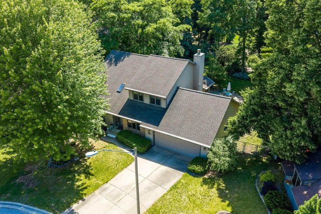 2641 POPLAR SPRINGS CIRCLE, Green Bay, WI 54304