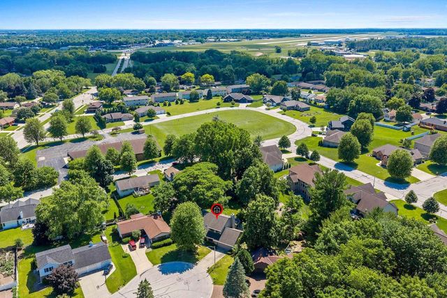 2641 POPLAR SPRINGS CIRCLE, Green Bay, WI 54304