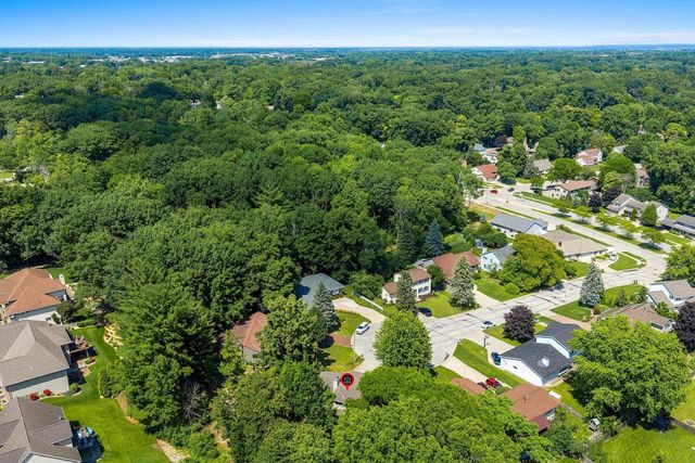 2641 POPLAR SPRINGS CIRCLE, Green Bay, WI 54304