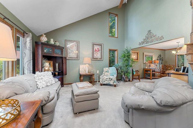 2641 POPLAR SPRINGS CIRCLE, Green Bay, WI 54304