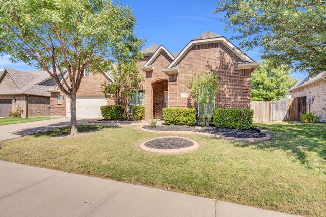 1151 Clairemont Lane, Burleson, TX 76028