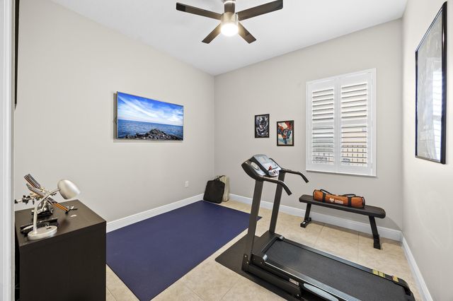 2101 Belcara Court, West Palm Beach, FL 33411