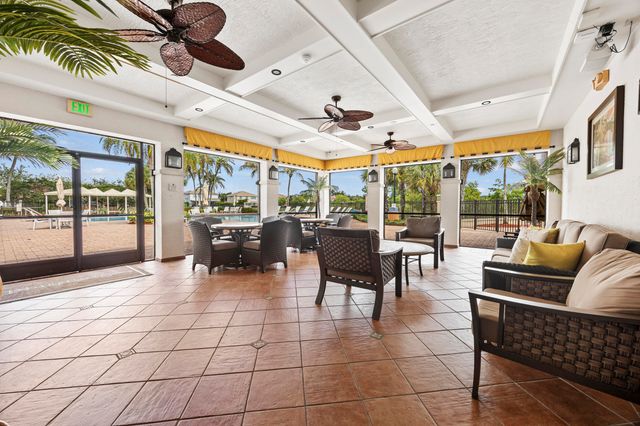 2101 Belcara Court, West Palm Beach, FL 33411