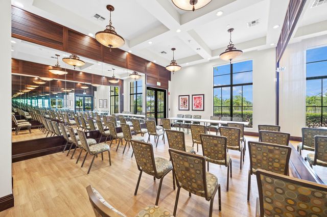 2101 Belcara Court, West Palm Beach, FL 33411