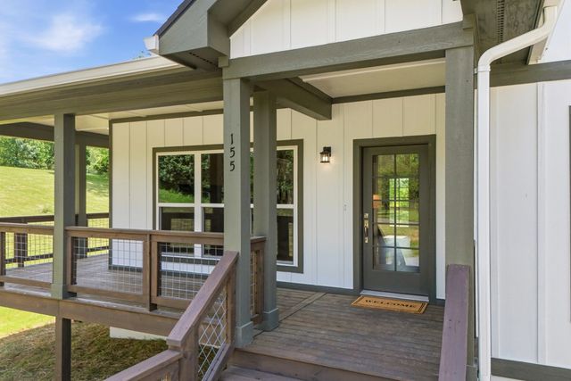 155 Waldorf Place, Brasstown, NC 28902