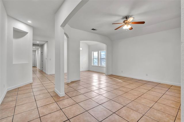 3022 Loving Avenue, Fort Worth, TX 76106