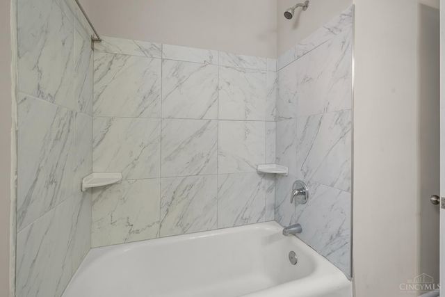 2829 Glenway Avenue, Cincinnati, OH 45204