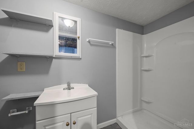 2829 Glenway Avenue, Cincinnati, OH 45204