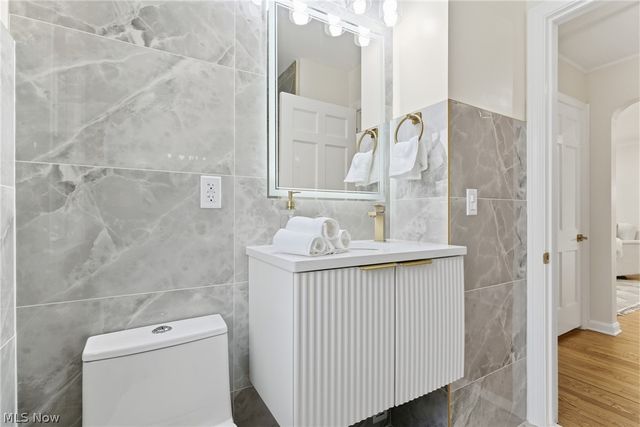 4424 Forestwood Drive, Parma, OH 44134