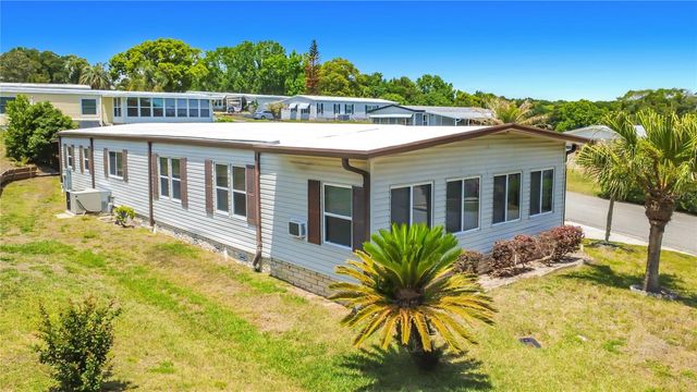 2002 SW LIVE OAK LANE, Zellwood, FL 32798