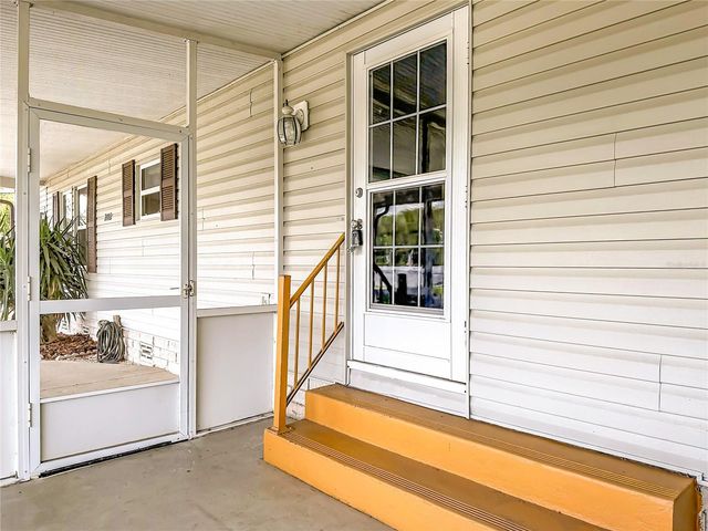 2002 SW LIVE OAK LANE, Zellwood, FL 32798