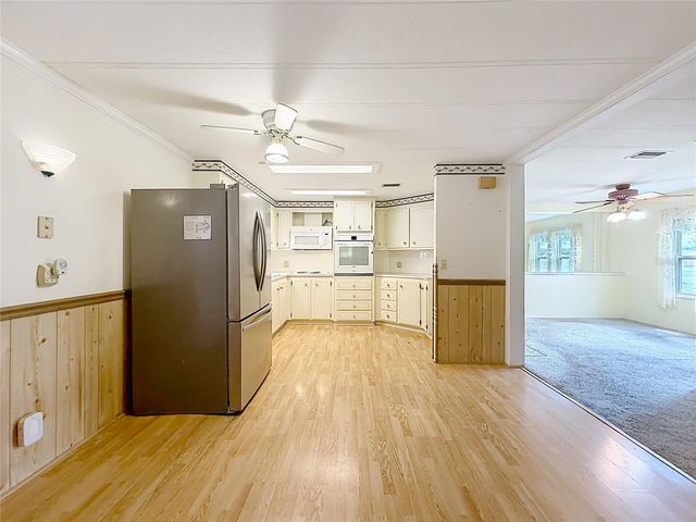 2002 SW LIVE OAK LANE, Zellwood, FL 32798