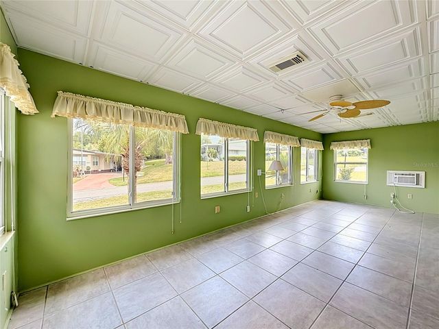 2002 SW LIVE OAK LANE, Zellwood, FL 32798