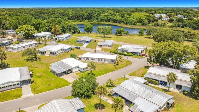 2002 SW LIVE OAK LANE, Zellwood, FL 32798