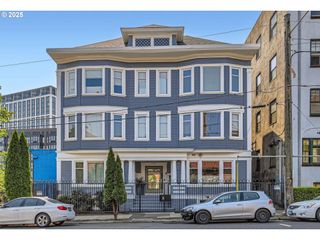 1714 Nw COUCH ST 1, Portland, OR 97209
