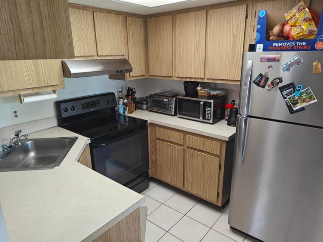 1624 Sunny Brook Lane NE, C203, Palm Bay, FL 32905
