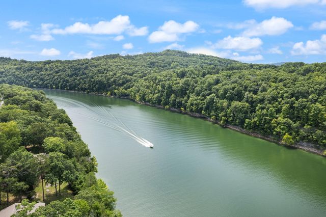 37-2 Woodson Bend Resort, Bronston, KY 42518