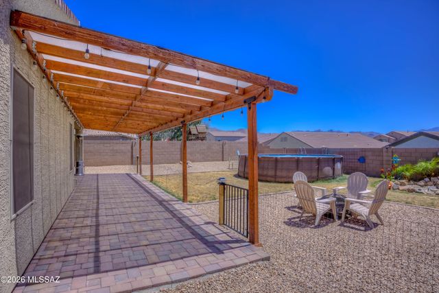 251 W Charles L McKay Street, Vail, AZ 85641