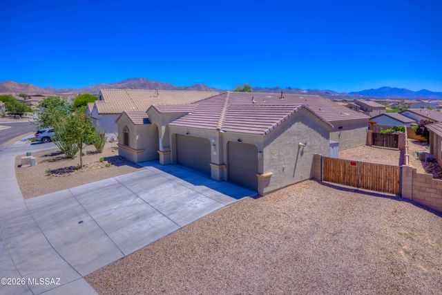 251 W Charles L McKay Street, Vail, AZ 85641