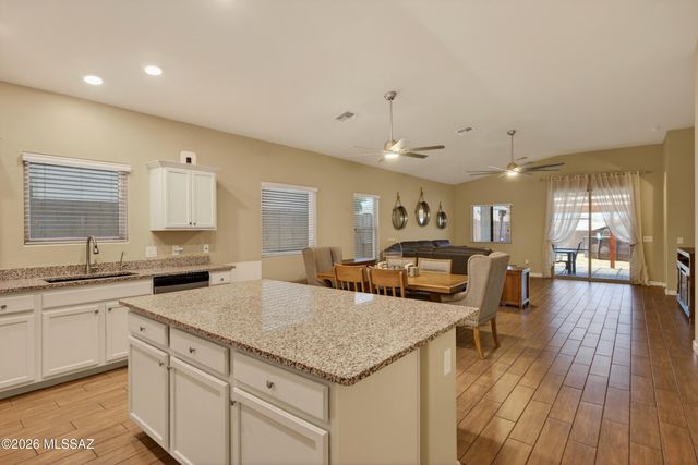 251 W Charles L McKay Street, Vail, AZ 85641