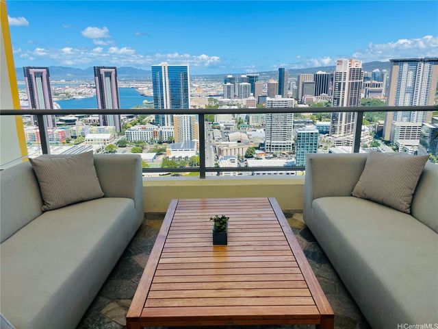 988 Halekauwila Street 1511, Honolulu, HI 96814