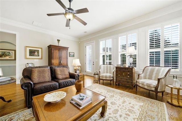 318 Lakeside Trace, Canton, GA 30115