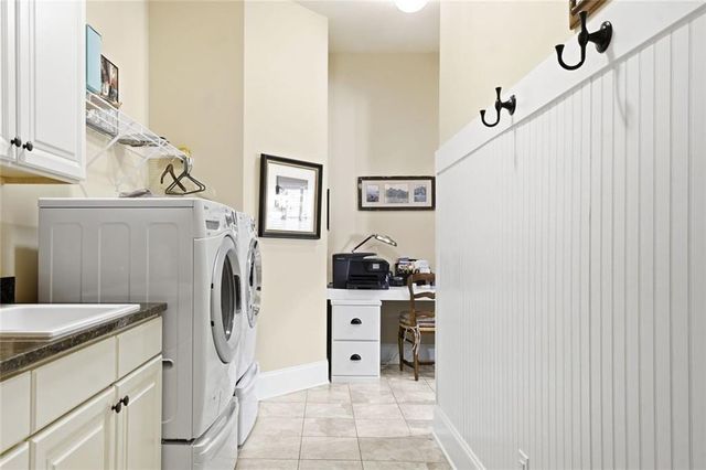 318 Lakeside Trace, Canton, GA 30115