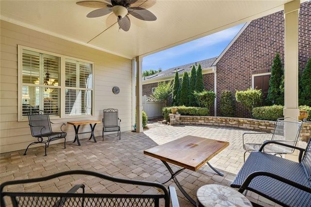 318 Lakeside Trace, Canton, GA 30115