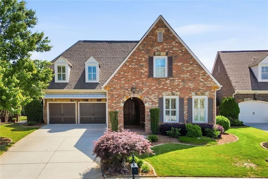 318 Lakeside Trace, Canton, GA 30115