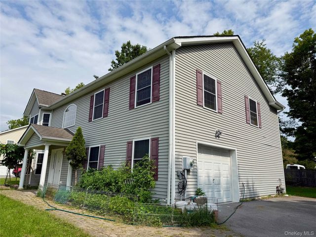 20 3rd Street, Middletown, NY 10940