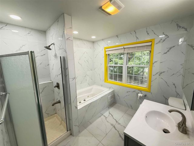 20 3rd Street, Middletown, NY 10940