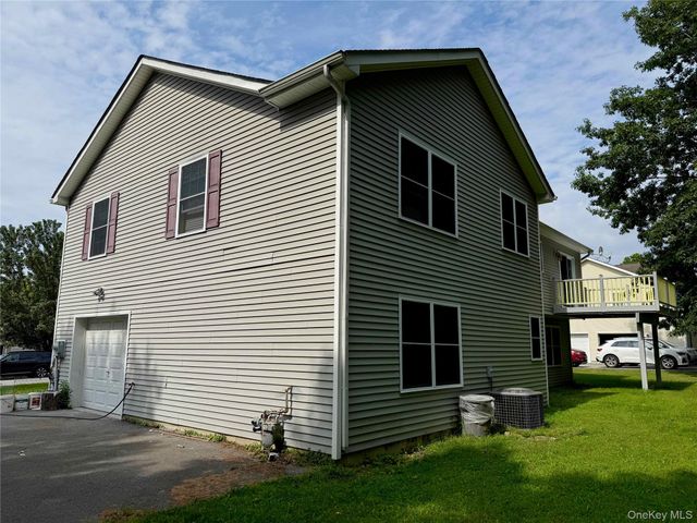 20 3rd Street, Middletown, NY 10940