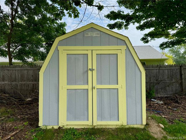 20 3rd Street, Middletown, NY 10940
