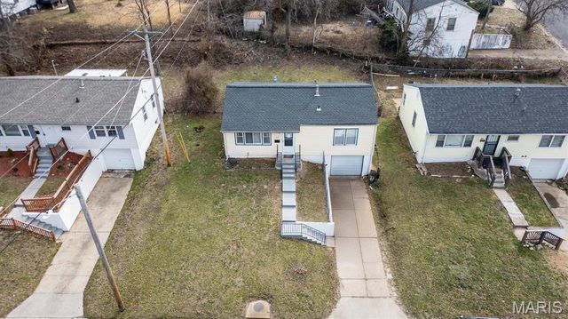 5632 Sapphire Avenue, St Louis, MO 63136