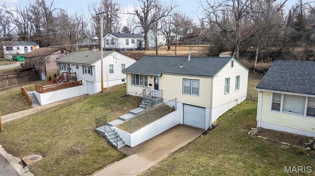 5632 Sapphire Avenue, St Louis, MO 63136