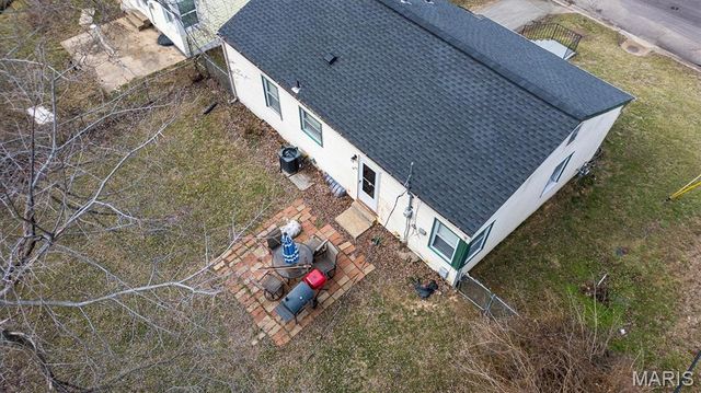 5632 Sapphire Avenue, St Louis, MO 63136