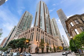 21 E Huron Street 3704, Chicago, IL 60611